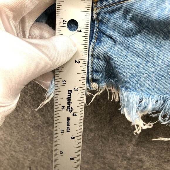 Levi's High Waisted Mom Shorts Womens 27 Light Wash Blue Distressed Cutoff - Picture 10 of 13